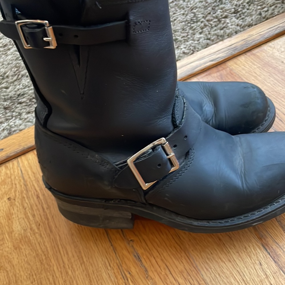 Fry boots - Picture 4 of 8